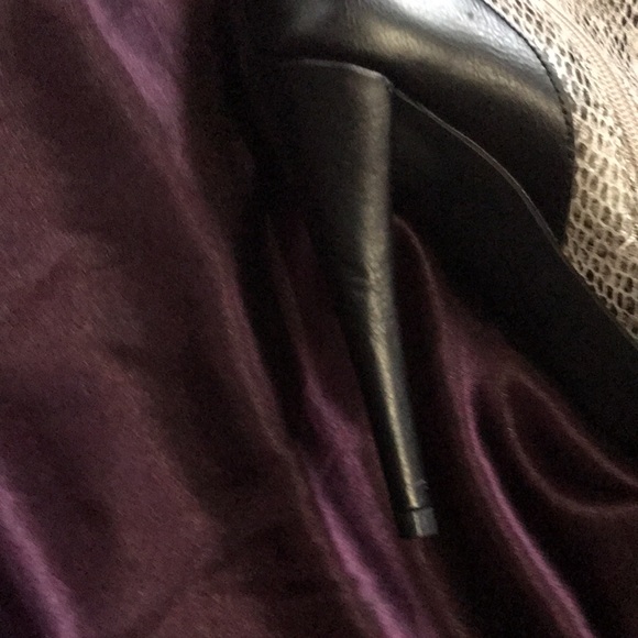 Snake Print CowGirl Boots - Picture 4 of 6